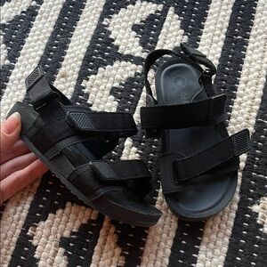 Cat and Jack Size 8 Kids Toddler Baby Black Strappy Sandals